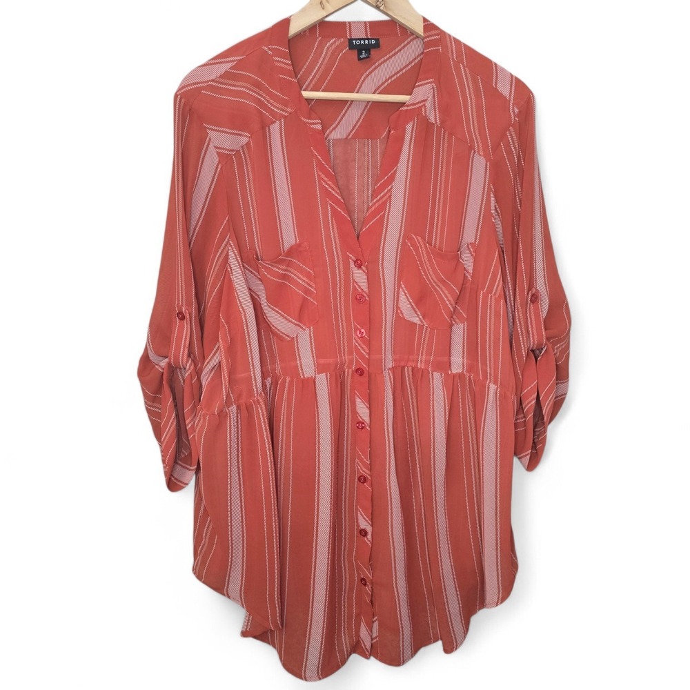 Torrid Top Womens 2 US‎ Plus 2X Red Striped Sheer Blouse Roll Tab Sleeve Casual